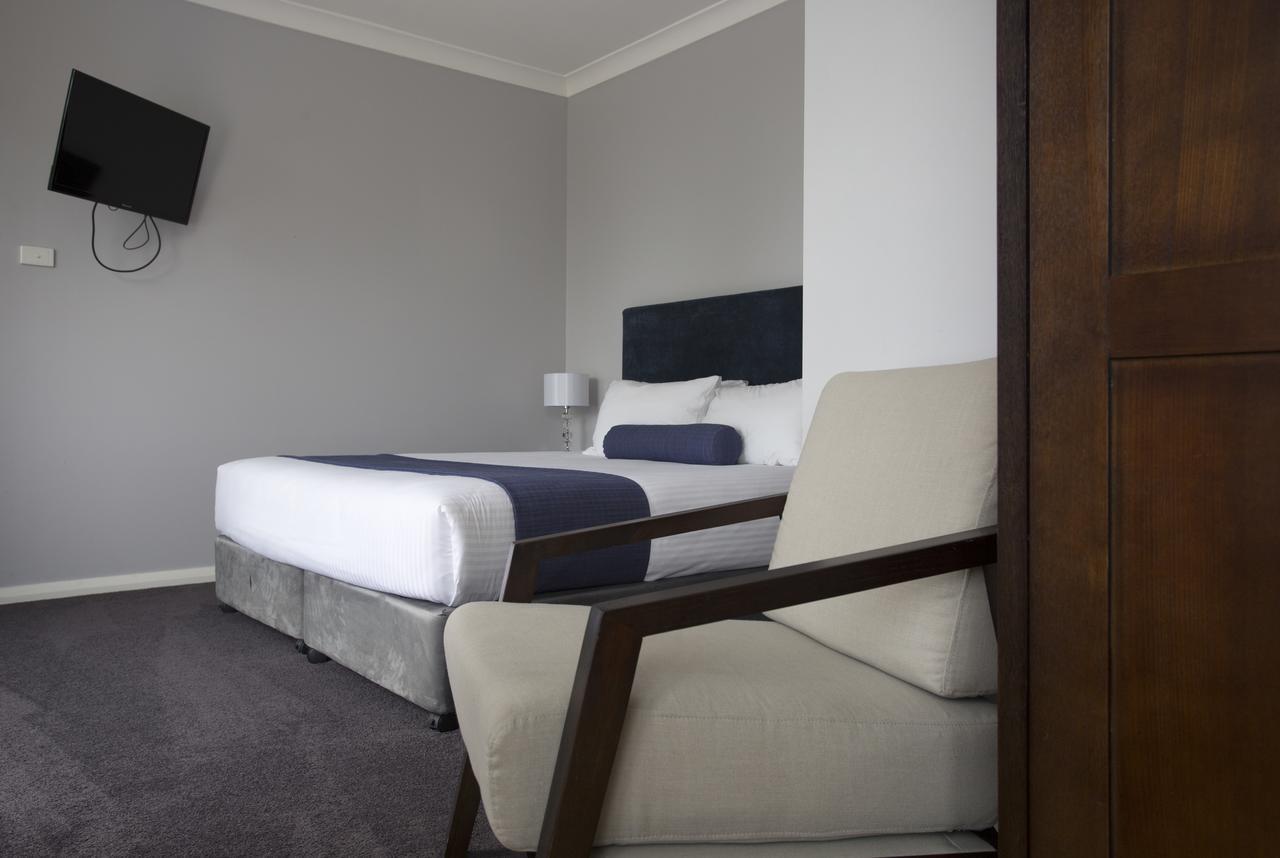 Seabreeze Hotel Nelson Bay Buitenkant foto